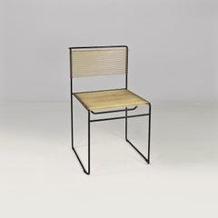 Sedia moderna italiana in metallo nero e plastica trasparente stile Spaghetti, anni '80