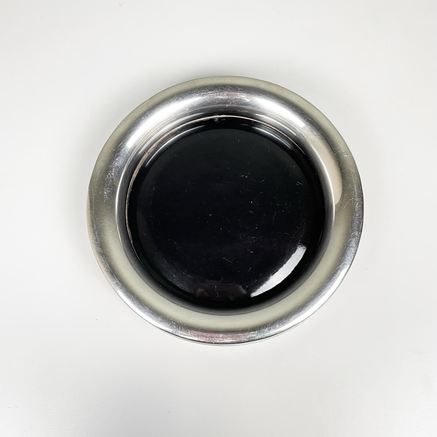 Late 20th Century Italian Modern Black Metal Ashtray by Giovanni Offredi for Bando Line, 1970s For Sale