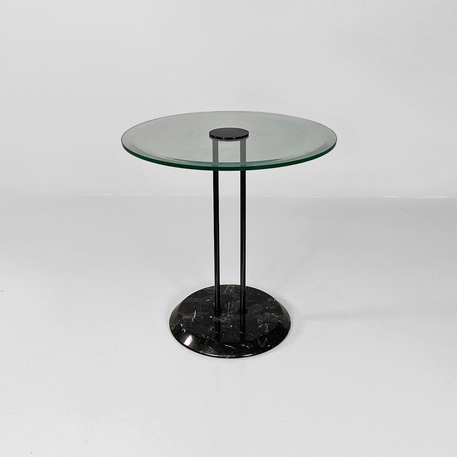 Moderne Tables basses rondes italiennes modernes en métal noir, verre et marbre par Cattelan, années 1980 en vente