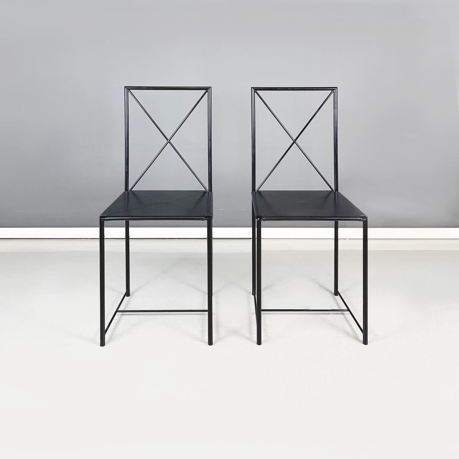 Italian modern Black metal and leather Chairs Moka by Asnago and Vender for Flexoform, 1939
Pair of chairs mod. Moka with square seat in black leather, held taut by a series of elastic straps. The structure is entirely in black lacquered metal rod.
