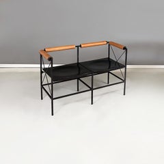 Bancs modernes italiens à 2 places en métal noir, bois et cuir brun Felicerossi, 1980