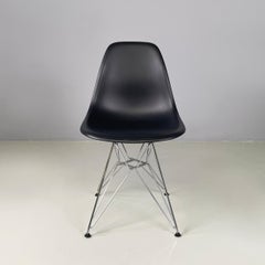 Italian modern Black plastic chairs by Charles and Ray Eames for Vitra, 2017