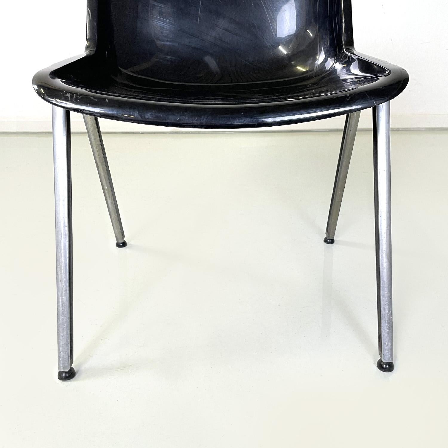 Italian modern black plastic chairs Modus SM 203 by Borsani for Tecno, 1980s For Sale 8