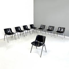 Italian modern black plastic chairs Modus SM 203 by Borsani for Tecno, 1980s