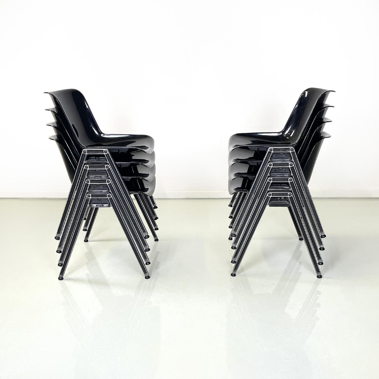 Modern Italian modern black plastic chairs Modus SM 203 by Borsani for Tecno, 1980s For Sale