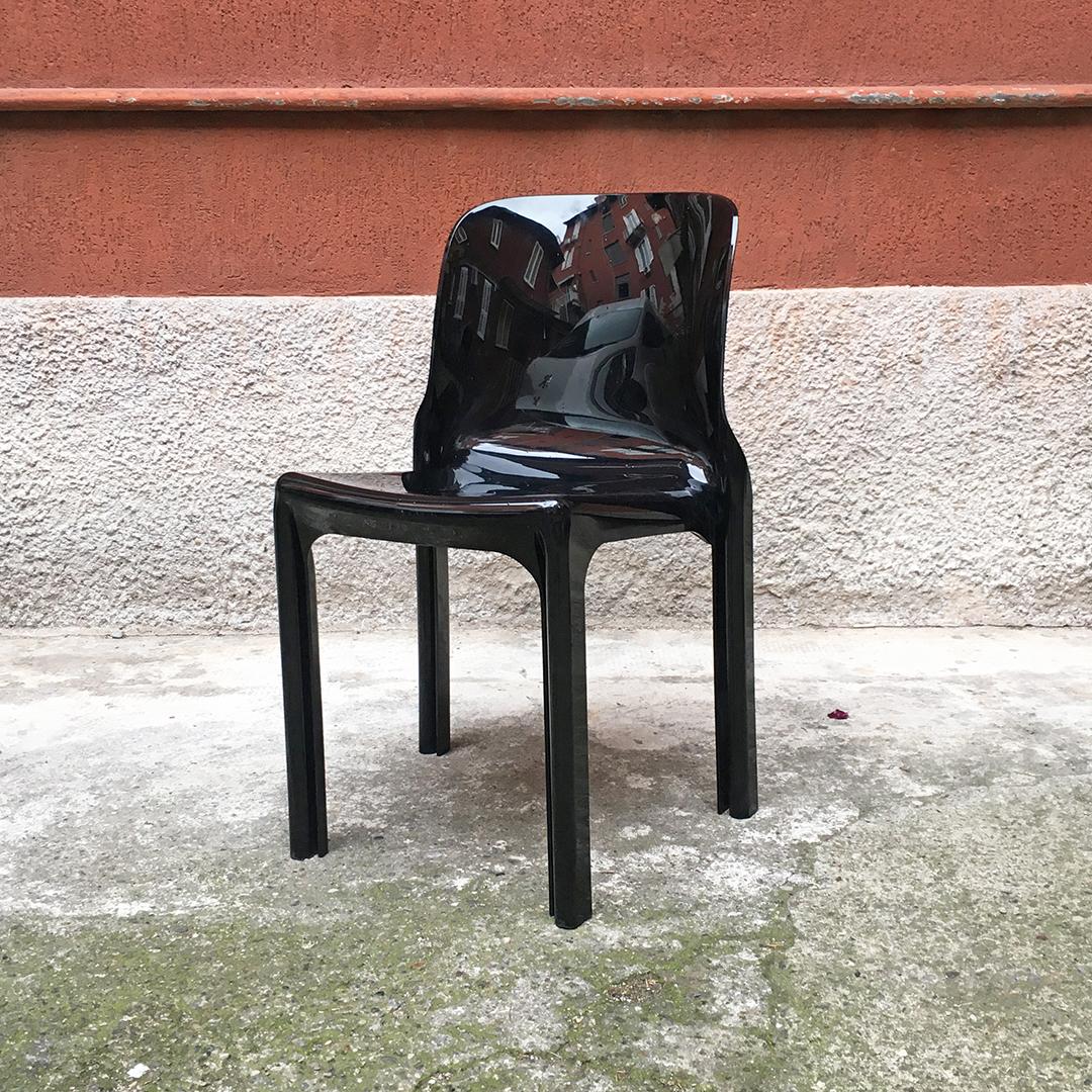 Mid-Century Modern Italian Modern Black Plastic Chairs Selene by V. Magistretti for Artemide, 1960s