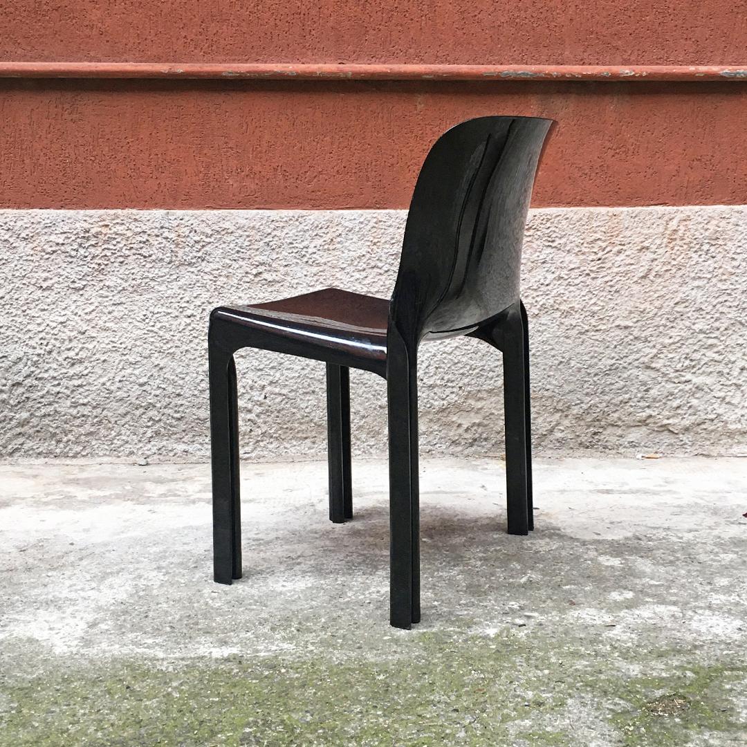 Mid-20th Century Italian Modern Black Plastic Chairs Selene by V. Magistretti for Artemide, 1960s