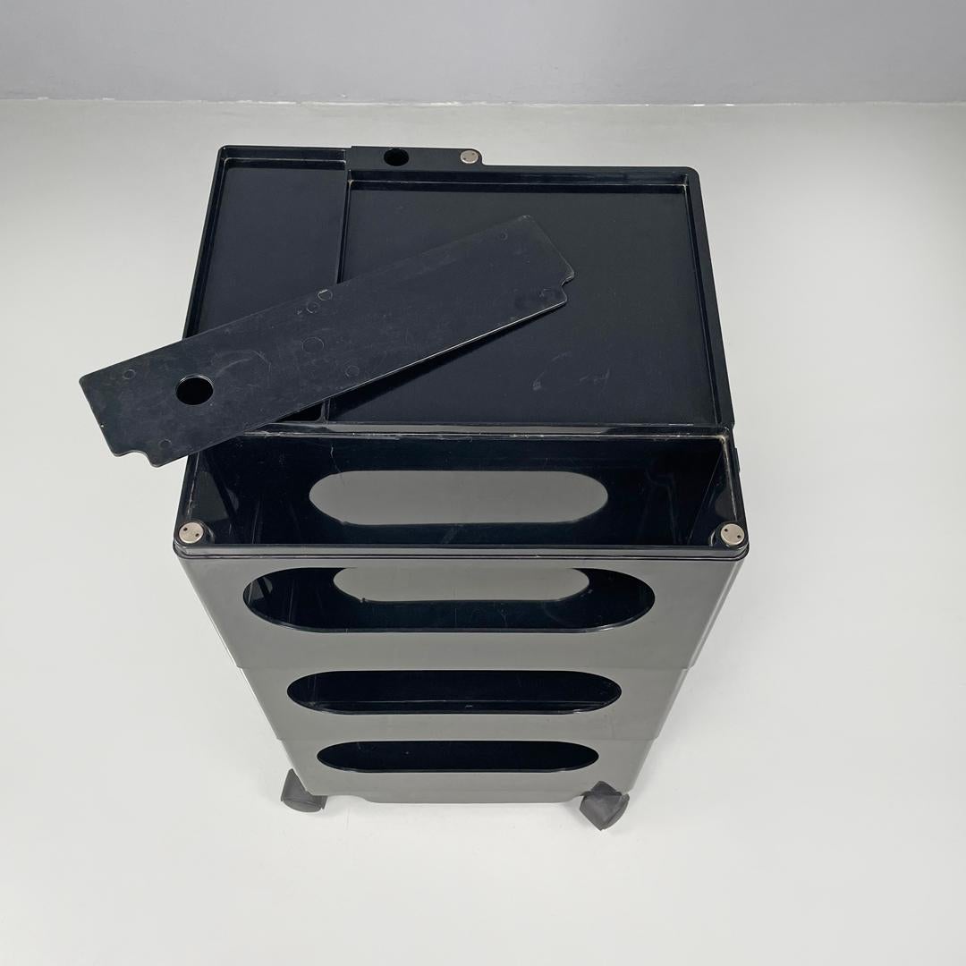 Carrello portaoggetti italiano moderno in plastica nera Boby Joe Colombo Bieffeplast, anni '70 in vendita 3
