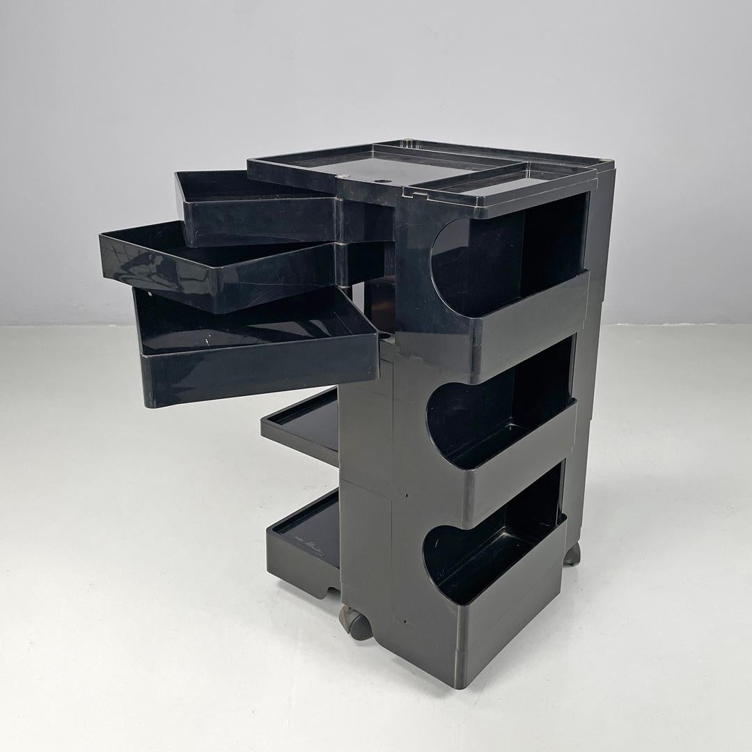 Carrello portaoggetti italiano moderno in plastica nera Boby Joe Colombo Bieffeplast, anni '70 in vendita 4