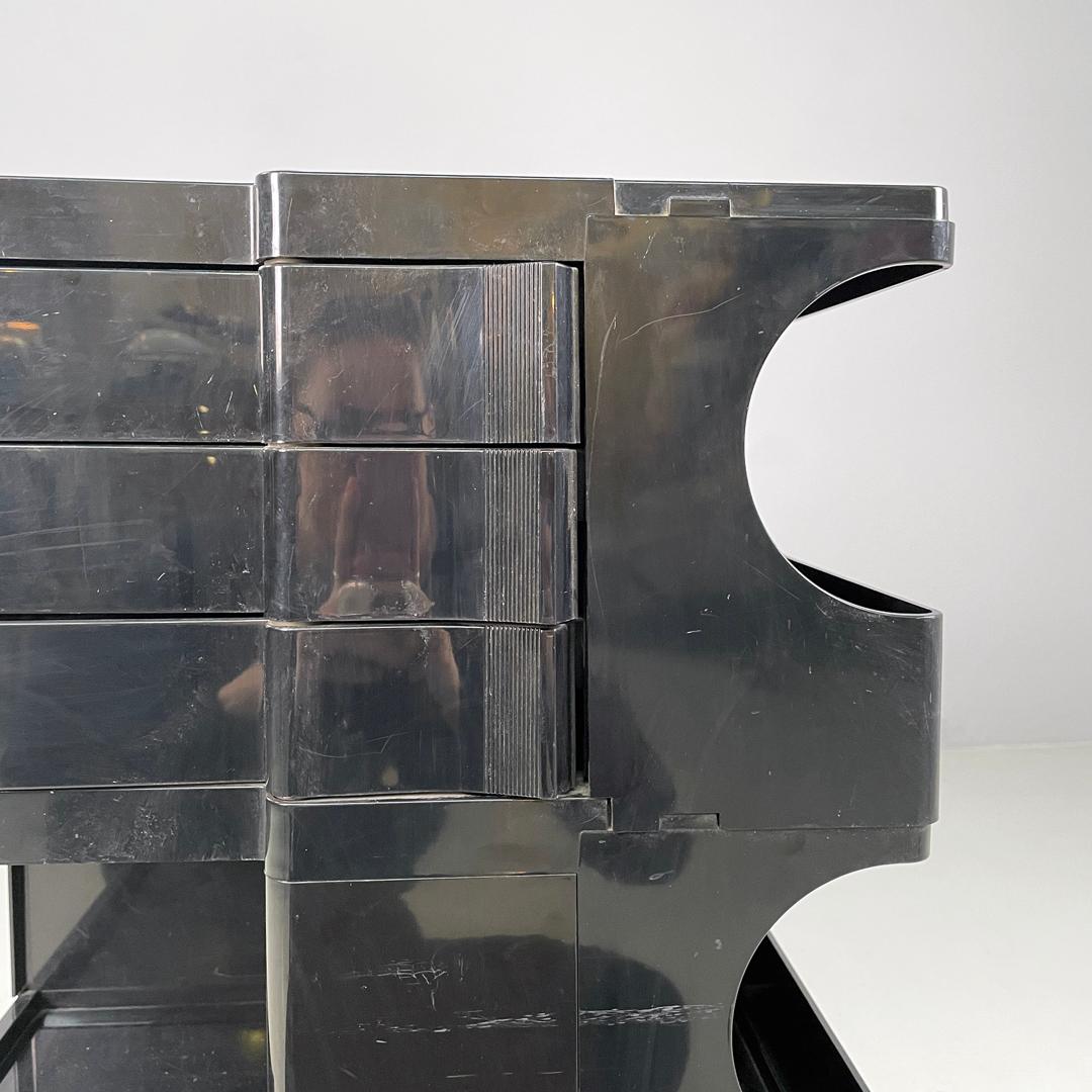 Carrello portaoggetti italiano moderno in plastica nera Boby Joe Colombo Bieffeplast, anni '70 in vendita 9