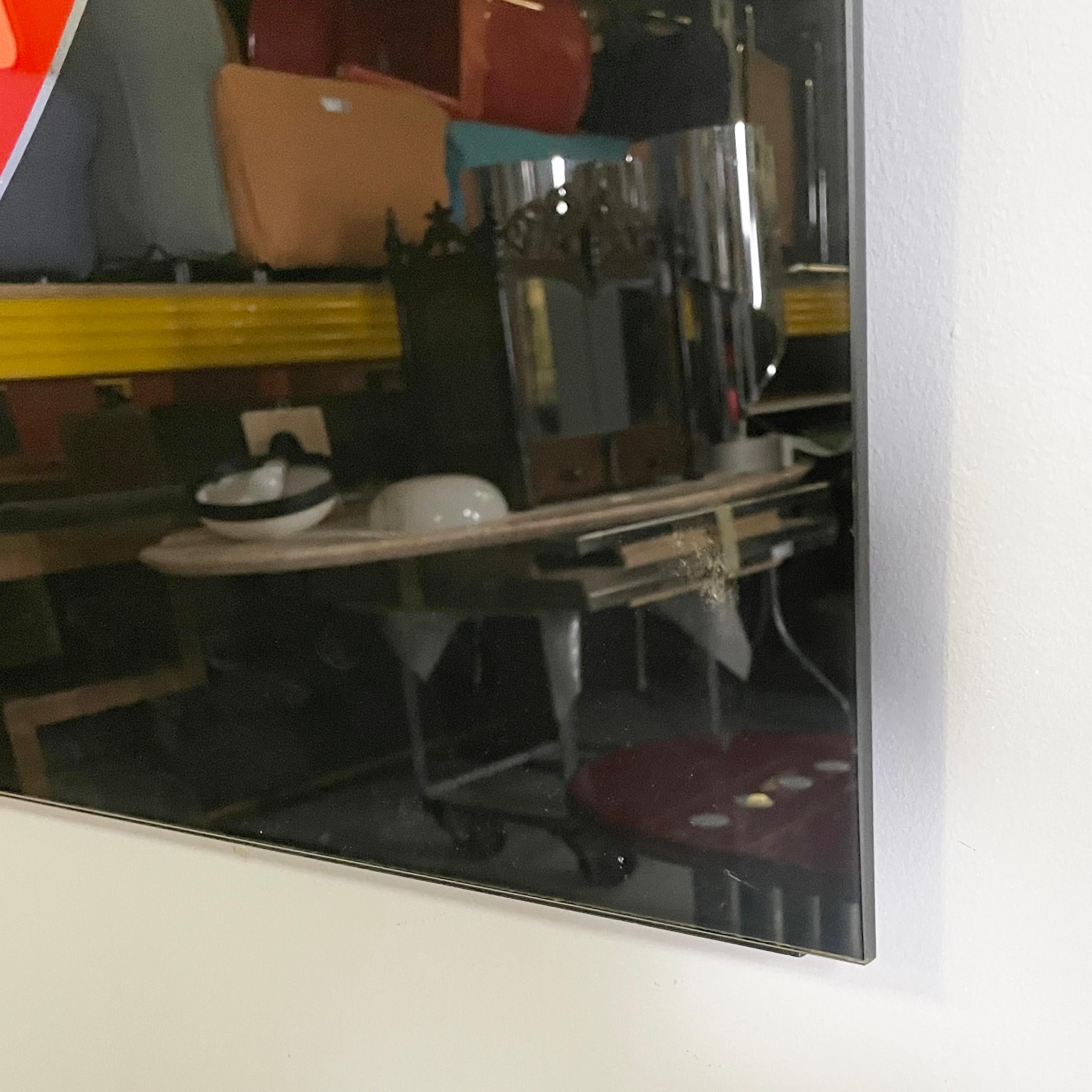 Italian modern black red gray wall mirror Morphos by Carmi for Acerbis, 1980s in vendita 6