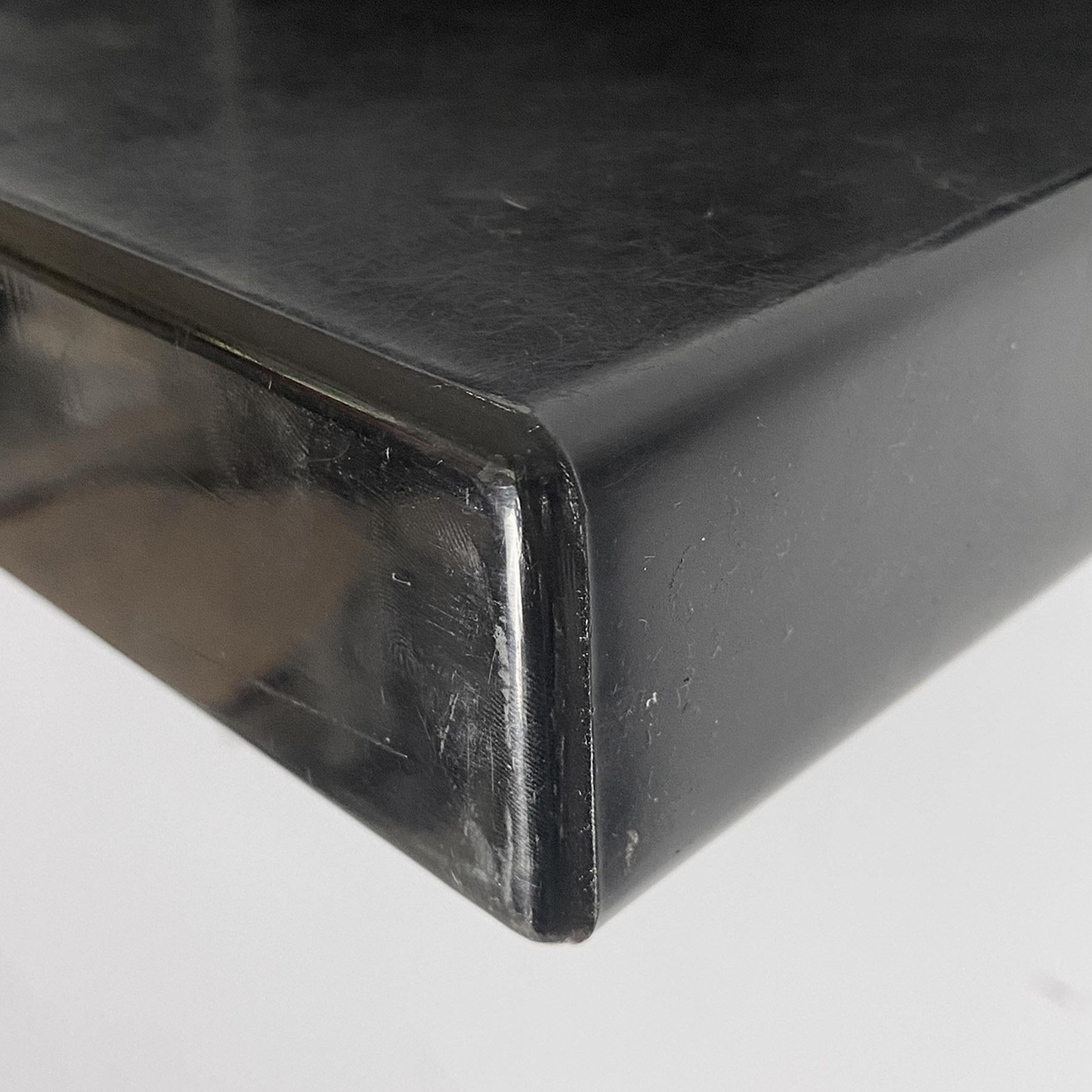 Estantería moderna italiana de plástico negro brillante de Marcello Siard para Kartell, años 70 en venta 5