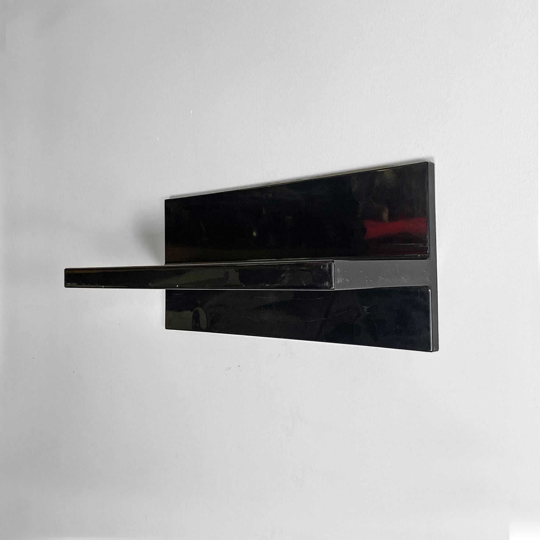 Estantería moderna italiana de plástico negro brillante de Marcello Siard para Kartell, años 70 en Bueno estado para la venta en MIlano, IT