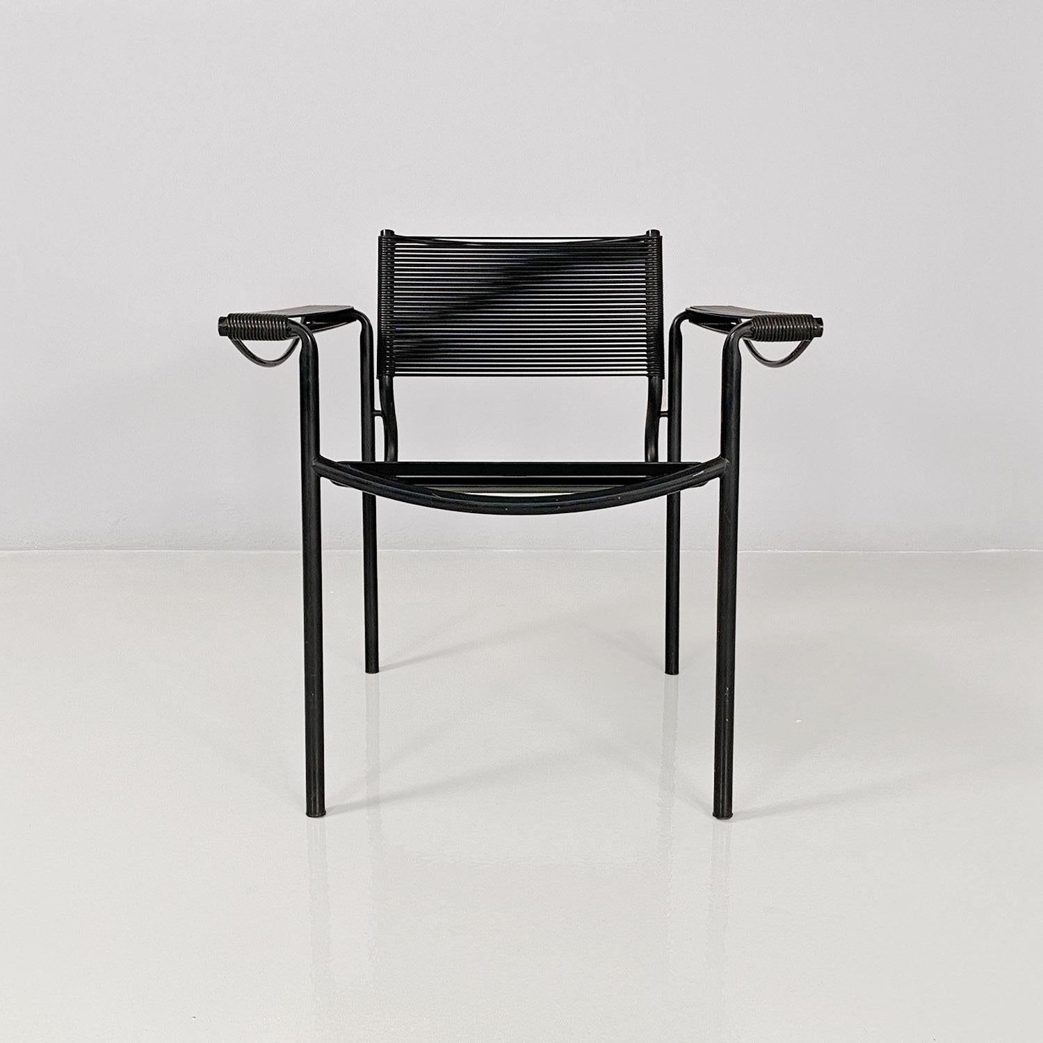 Modern Italian modern black Spaghetti armchairs by Giandomenico Belotti for Alias 1980s For Sale