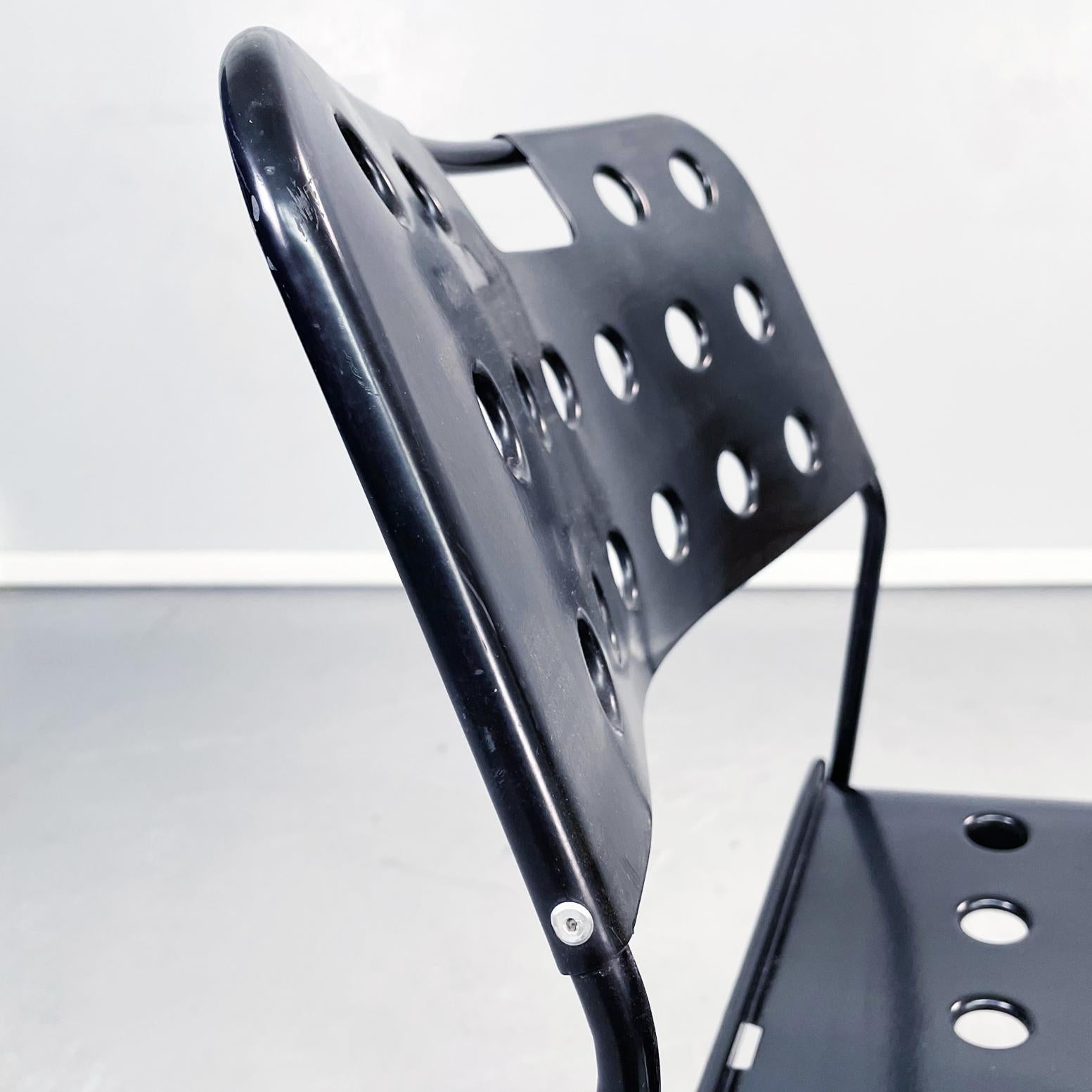 Italian Modern Black Steel Chairs Omstak by Rodney Kinsman Bieffeplast, 1970s For Sale 13