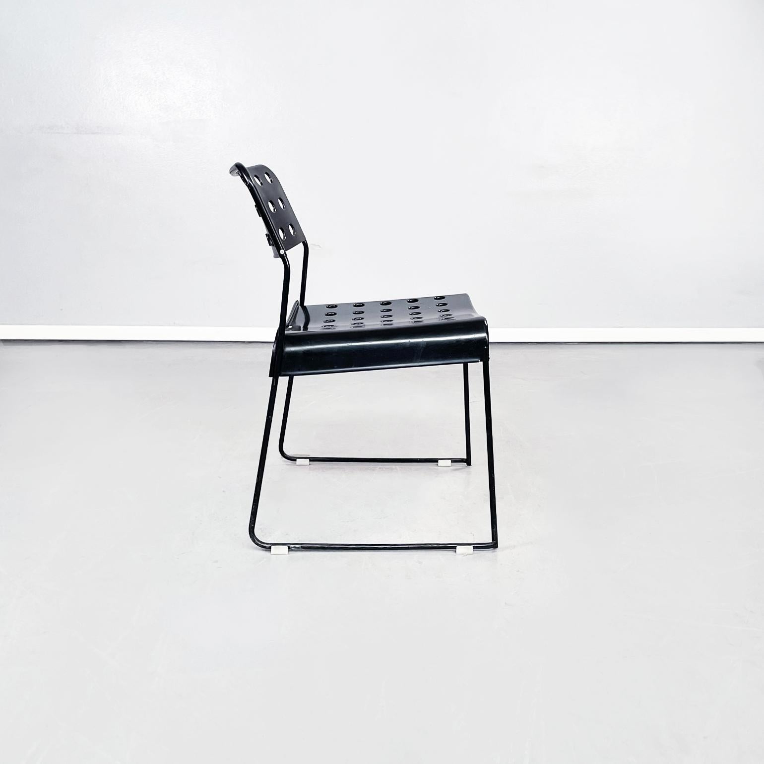 Italian Modern Black Steel Chairs Omstak by Rodney Kinsman Bieffeplast, 1970s In Good Condition For Sale In MIlano, IT