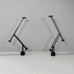 Italian modern black table lamps Tizio by Richard Sapper for Artemide, 1980s