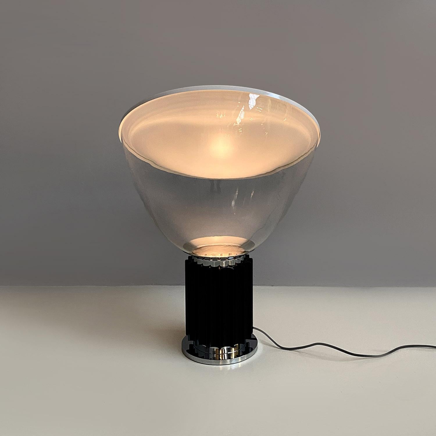 Lampe de table Taccia noire moderne italienne des frères Castiglioni pour Flos 1962 Bon état - En vente à MIlano, IT