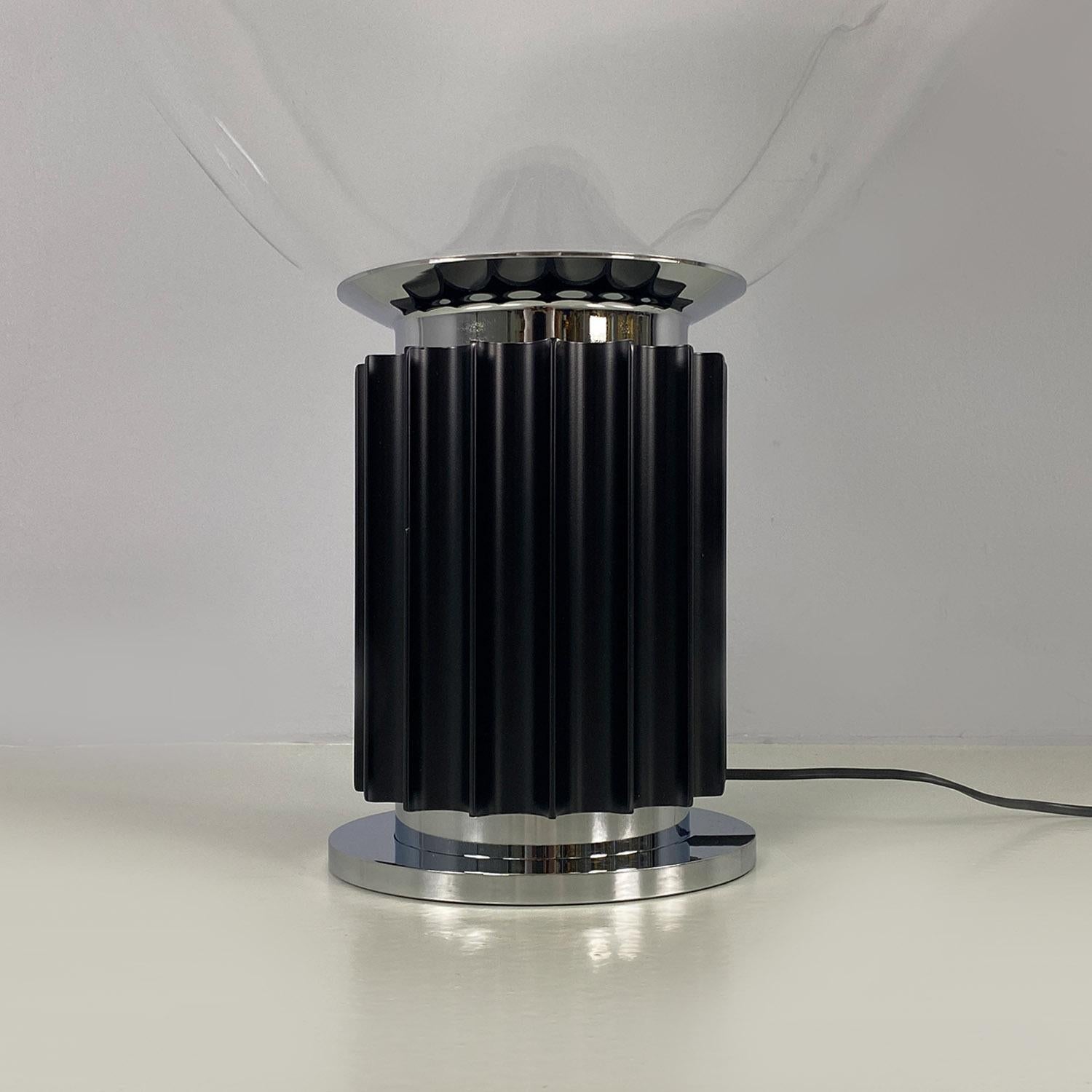 Lampe de table Taccia noire moderne italienne des frères Castiglioni pour Flos 1962 en vente 3