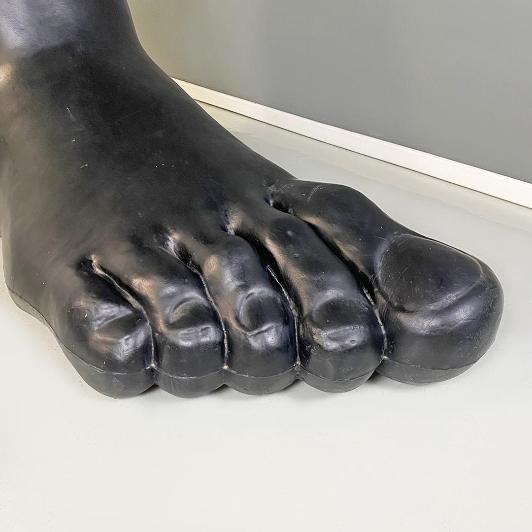 Italian Modern Black UP7 Foot Sculpture by Gaetano Pesce for B&B Italia, 2000s 3