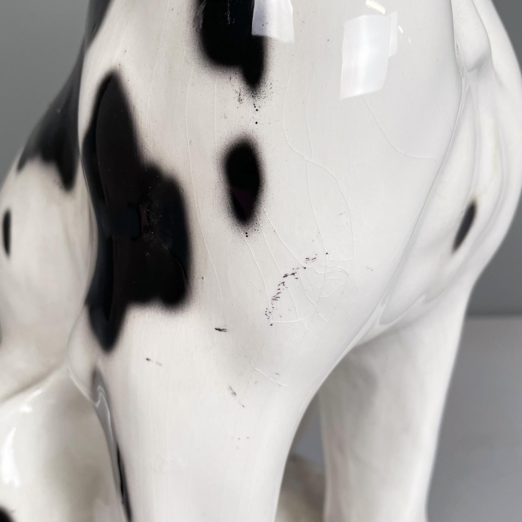 Italienische moderne schwarz-weiße Keramikskulptur von Harlekin Dogge Hund, 1980er Jahre im Angebot 7
