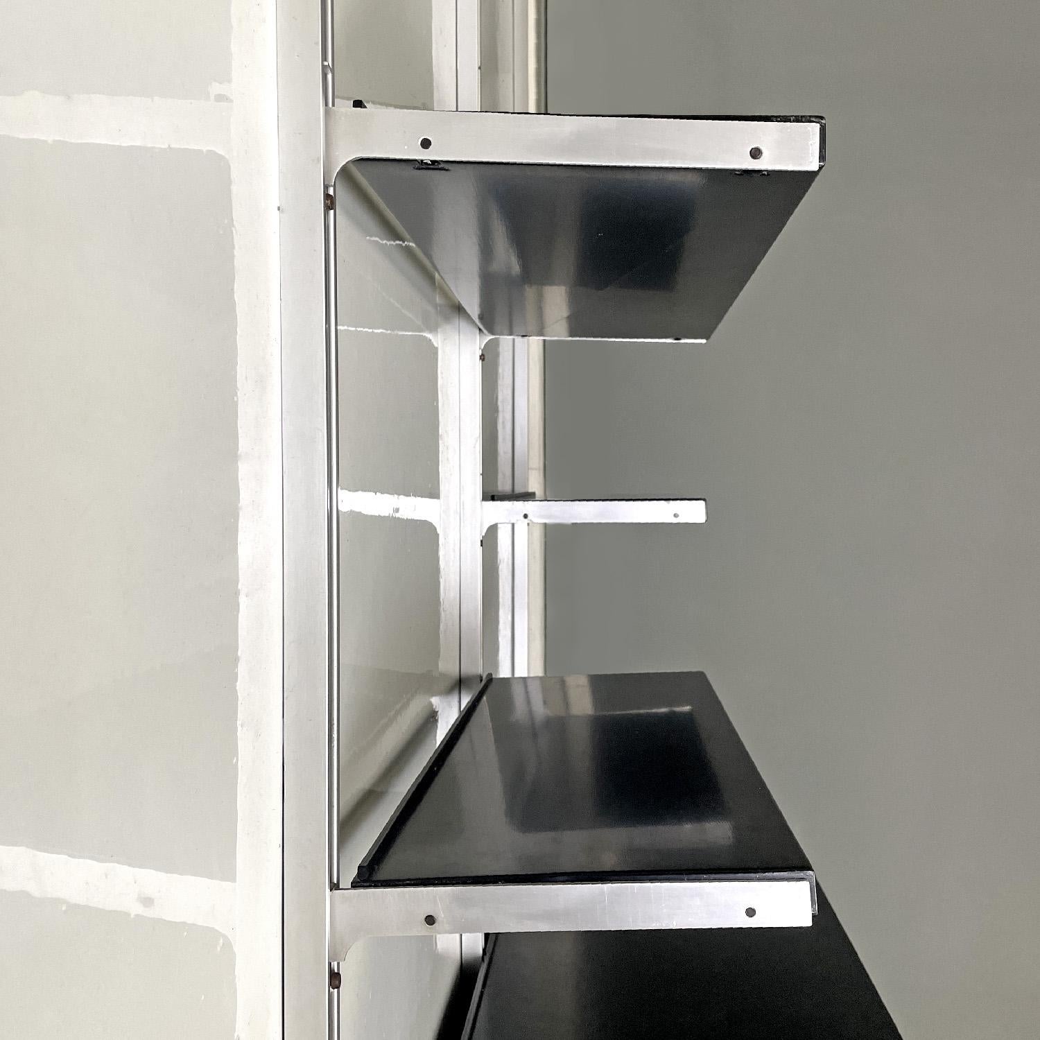 Bibliothèque moderne italienne E22 d'Osvaldo Borsani pour Tecno, 1970 en vente 2