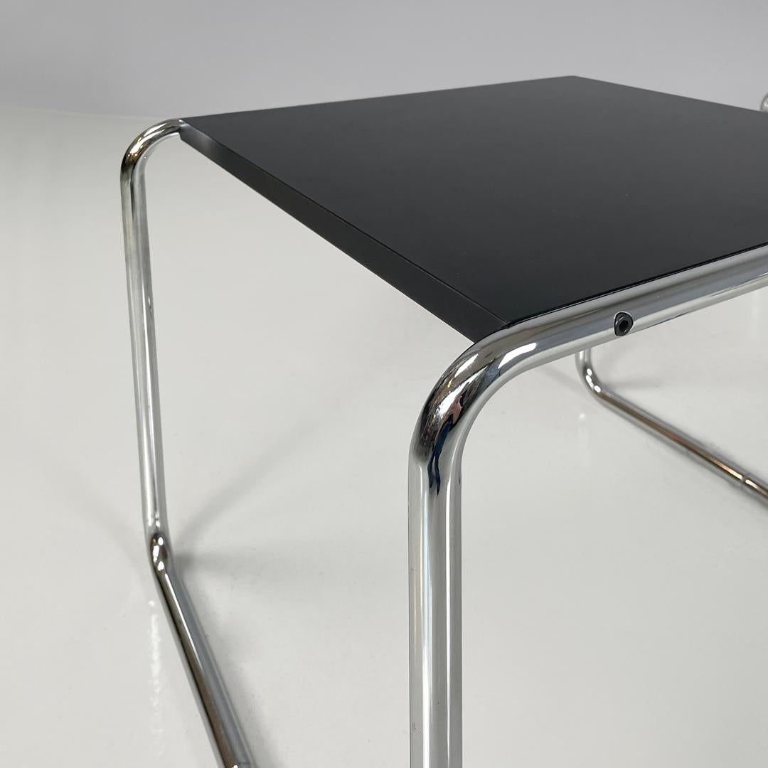 Tavolini moderni italiani in legno nero Laccio di Marcel Breuer per Gavina anni '70 in vendita 7