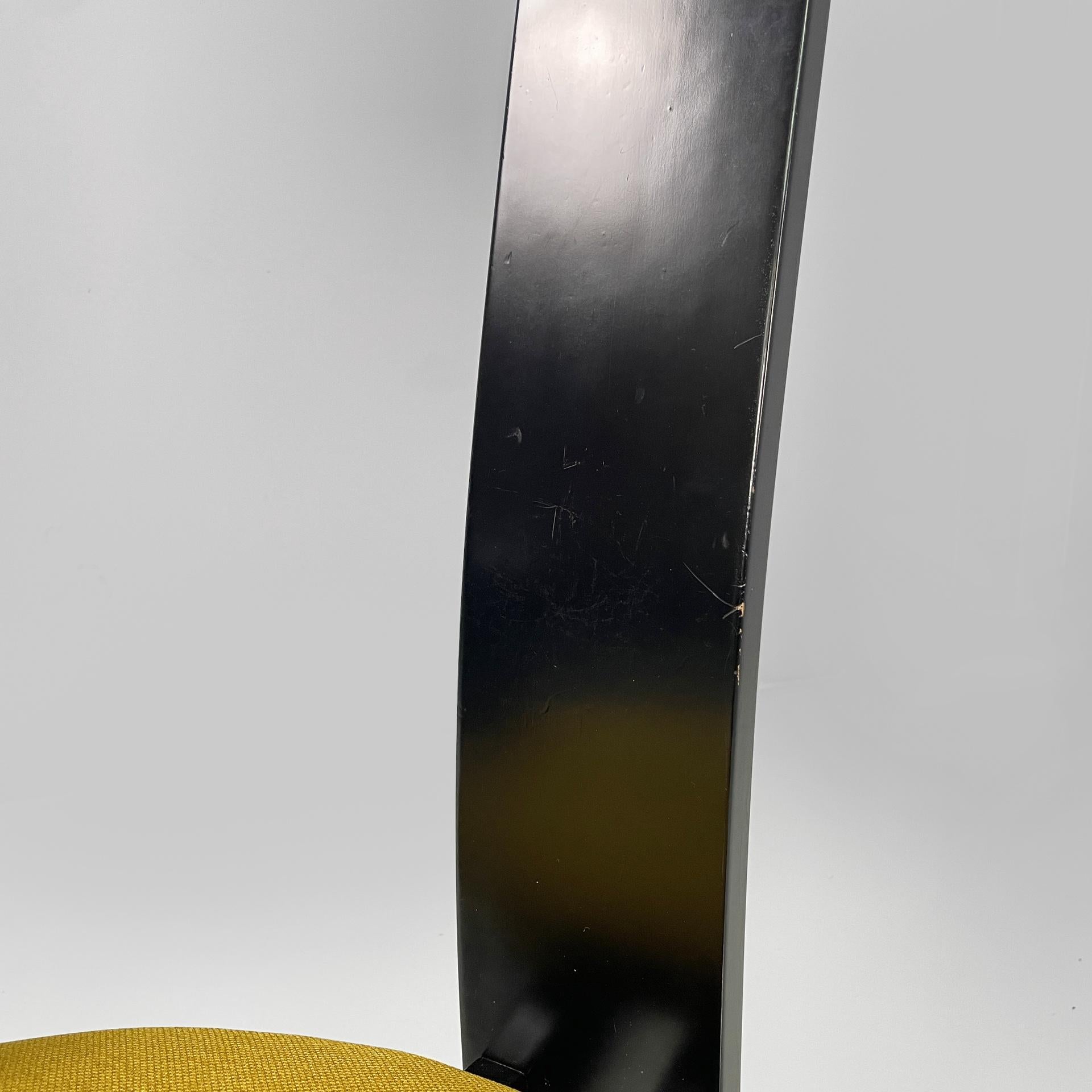 Italian modern black wood fabric chairs Golem Vico Magistretti Poggi, 1970s in vendita 6