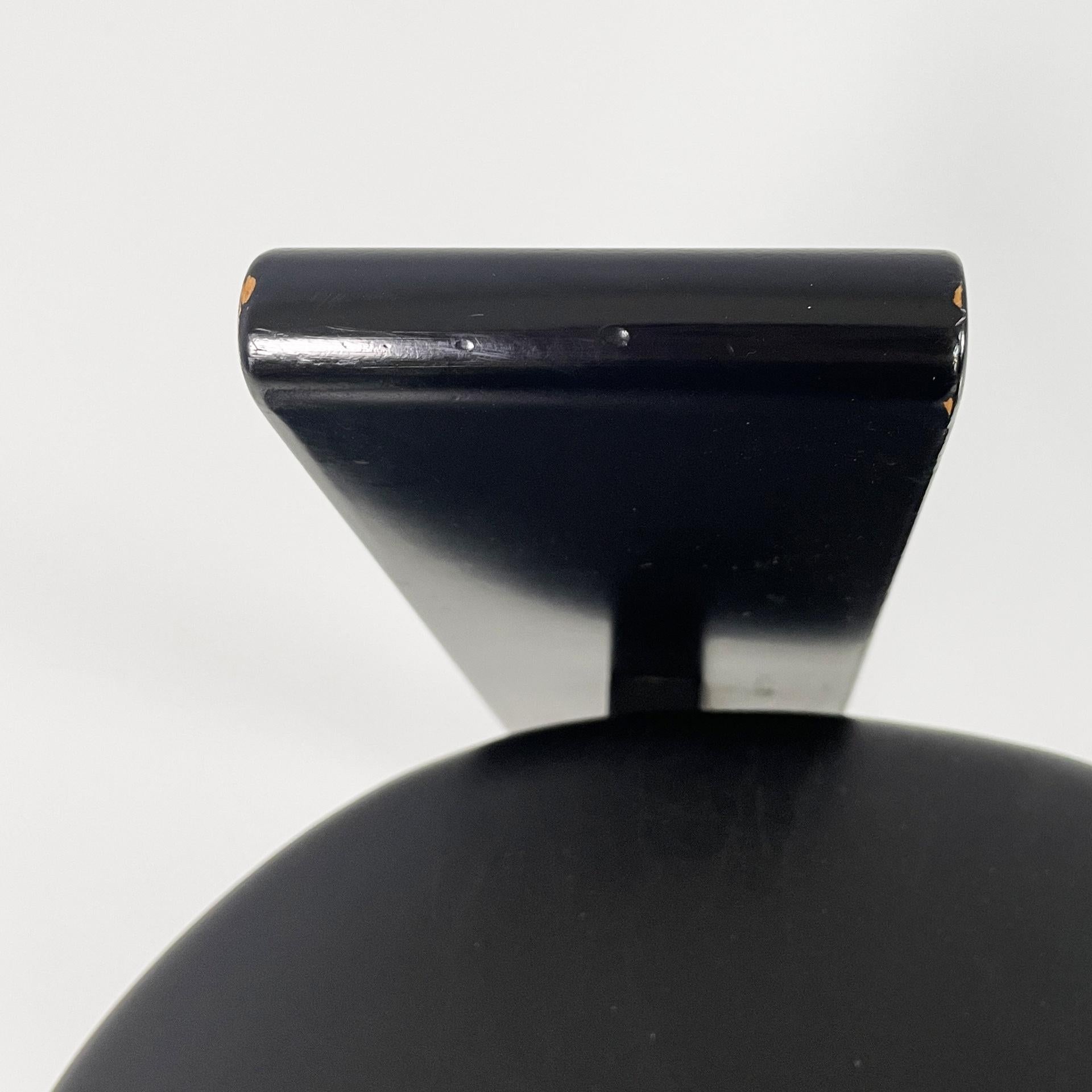 Italian modern black wood leather chairs Golem Vico Magistretti Poggi, 1970s in vendita 4