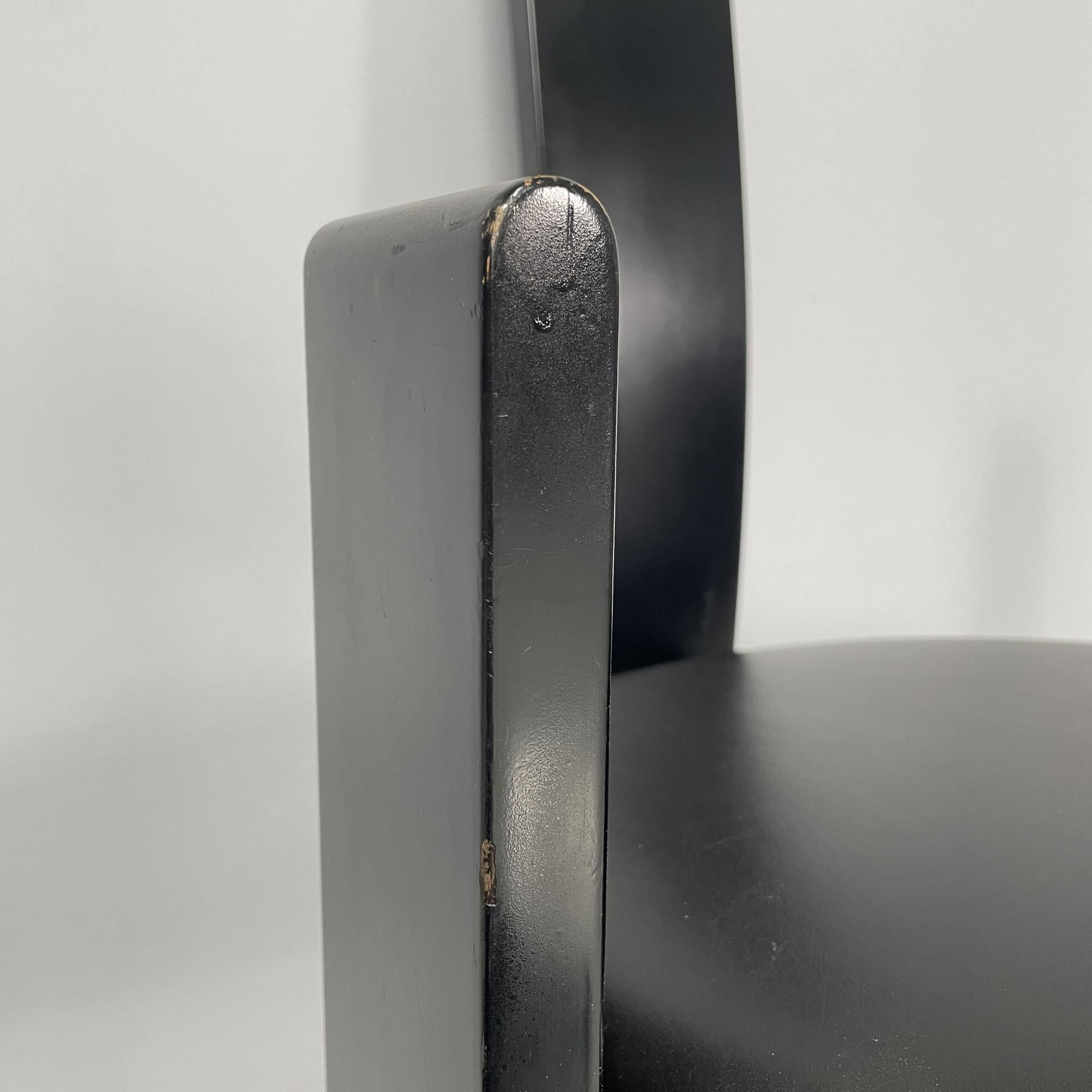 Italian modern black wood leather chairs Golem Vico Magistretti Poggi, 1970s in vendita 3