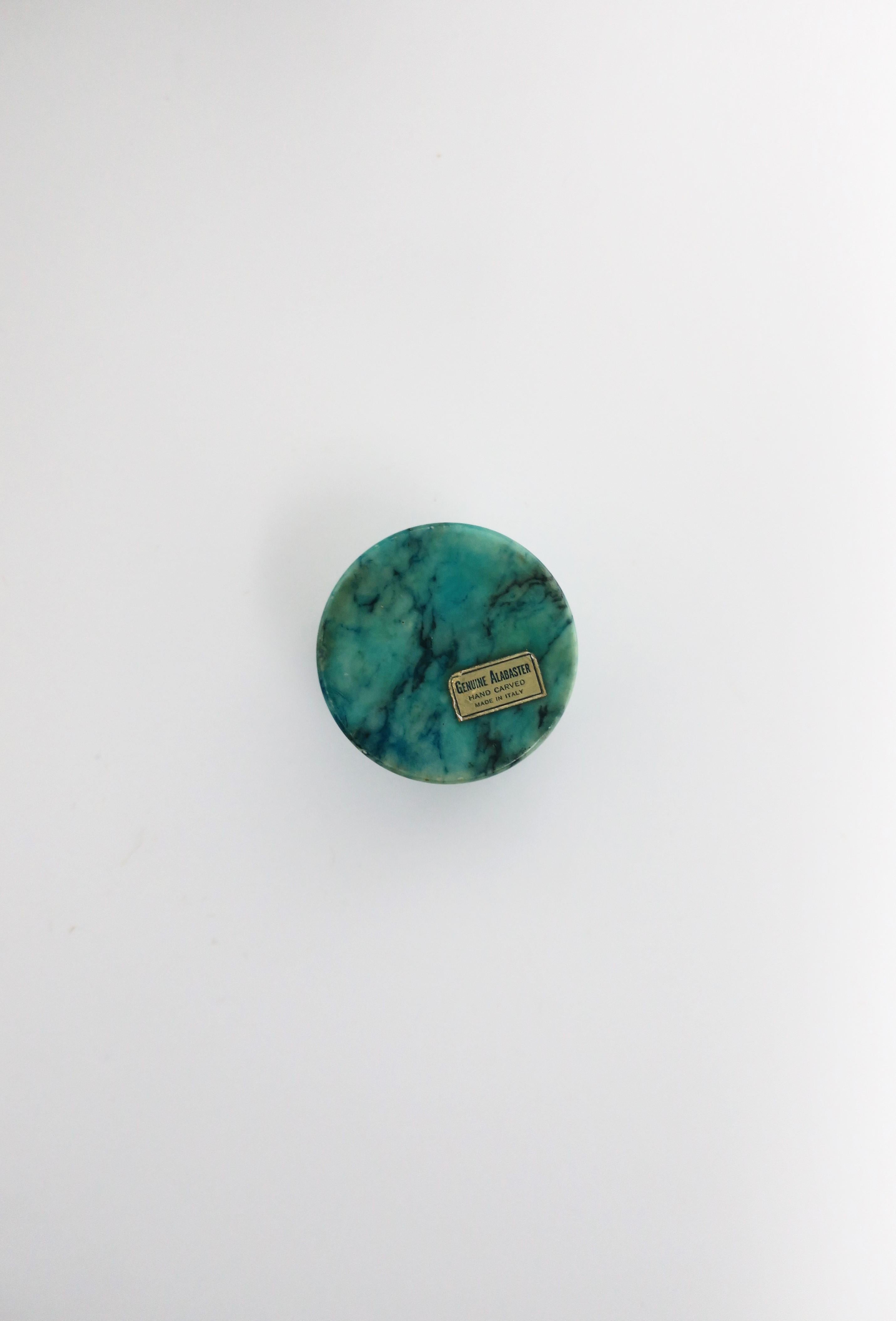 Italian Marble Round Jewelry or Trinket Box For Sale 3