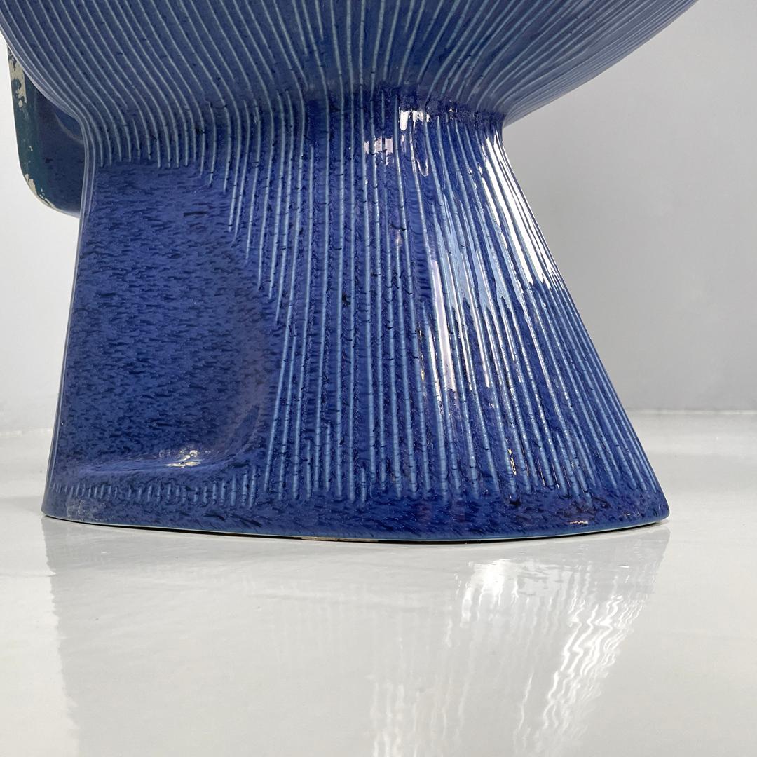 Bidé italiano moderno de cerámica azul de Antonia Campi para Richard Ginori, años 70 en venta 10