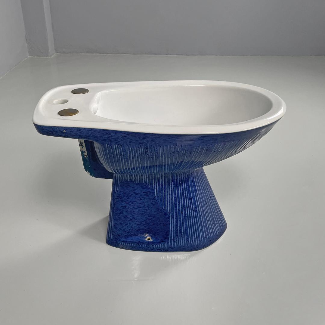 Bidé italiano moderno de cerámica azul de Antonia Campi para Richard Ginori, años 70 en Bueno estado para la venta en MIlano, IT