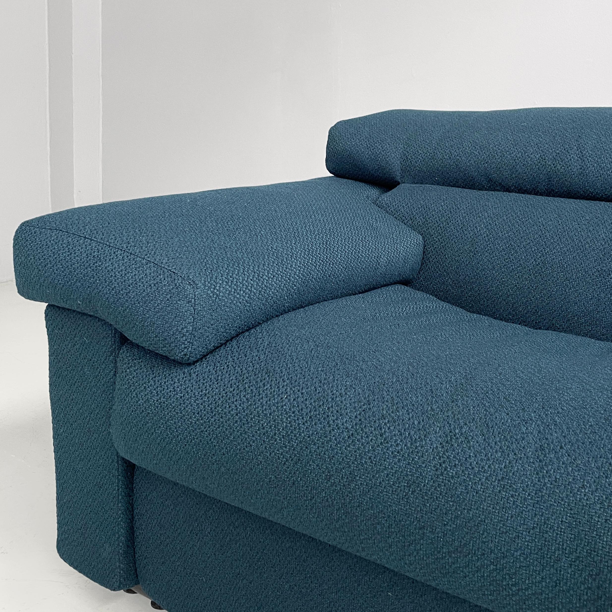 Canapé moderne italien en tissu bleu Erasmo par Afra et Tobia Scarpa pour B&B, 1970 en vente 1