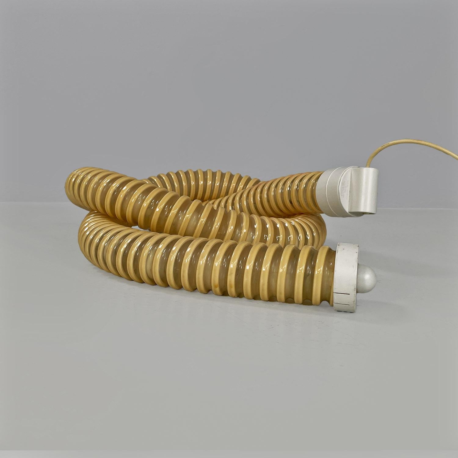 Moderne Lampe moderne italienne en aluminium, Livio Castiglioni Gianfranco Frattini, Artemide 1990 en vente