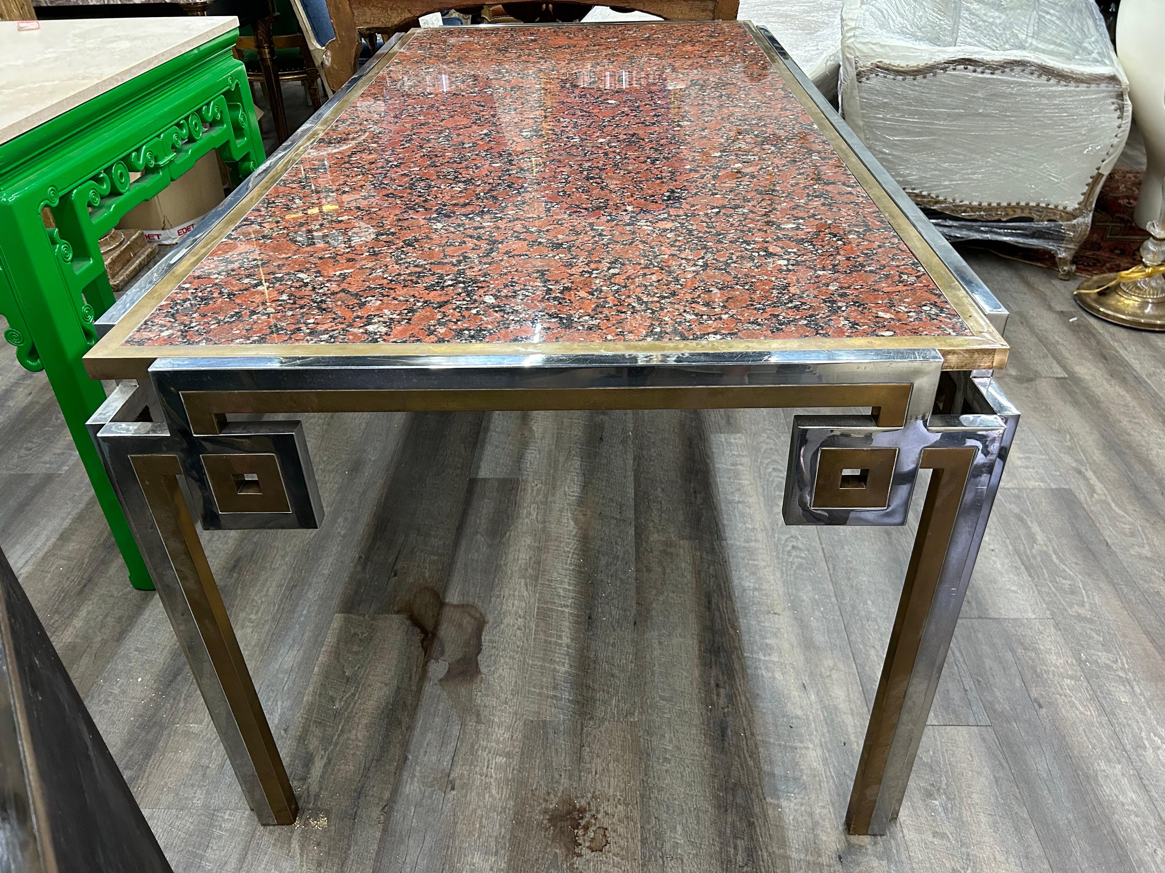 Tavolo da pranzo moderno in ottone e cromo di Romeo Rega in vendita 3