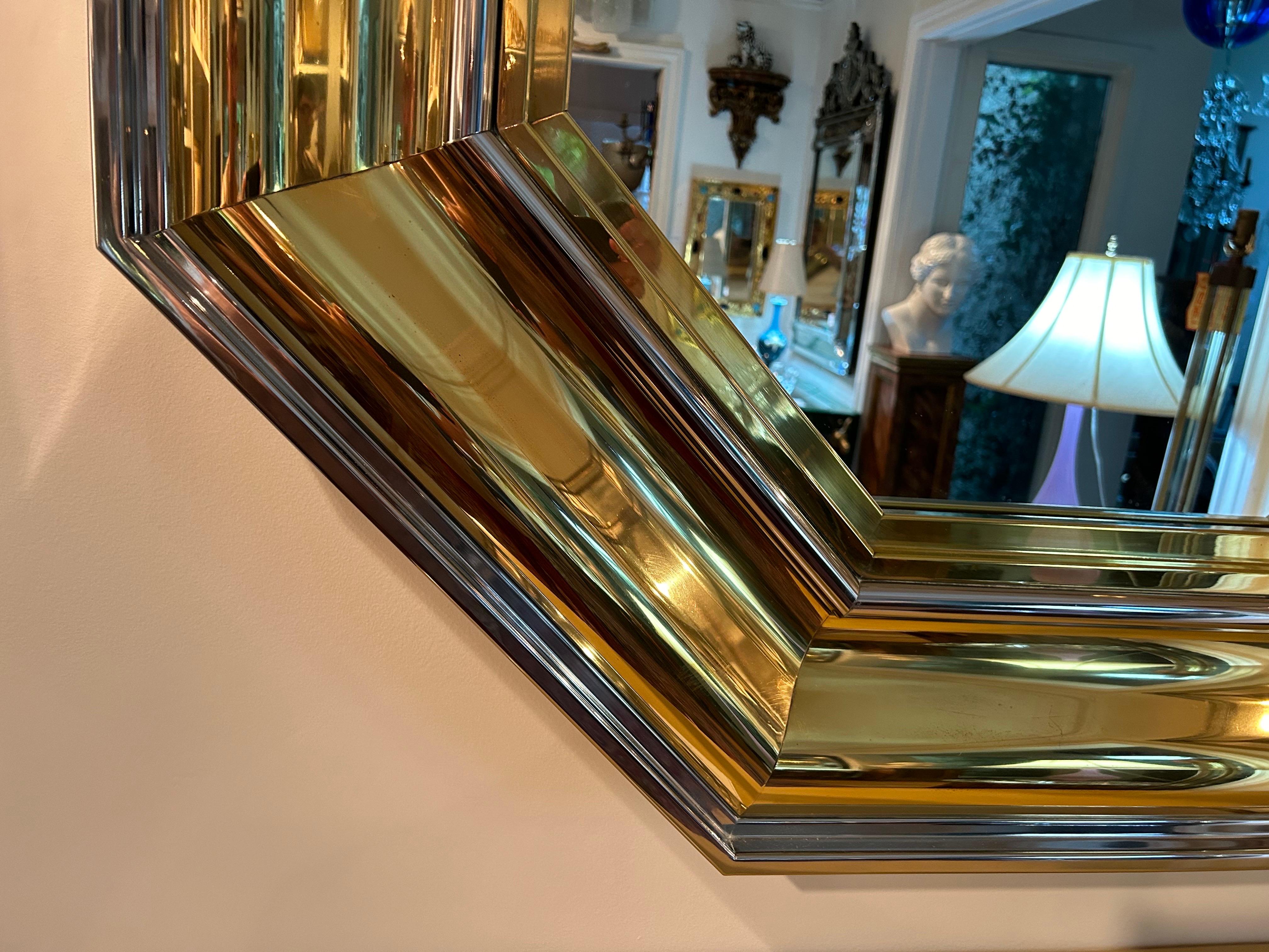 Miroir octogonal italien moderne en laiton et chrome par Sandro Petti en vente 3