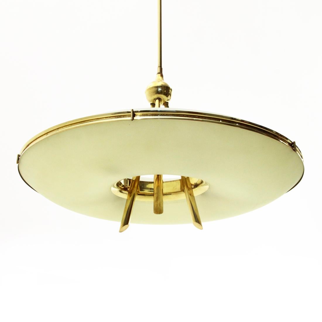 Italian Modern Brass and Glass Chandelier, 1950s In Good Condition In Savona, IT