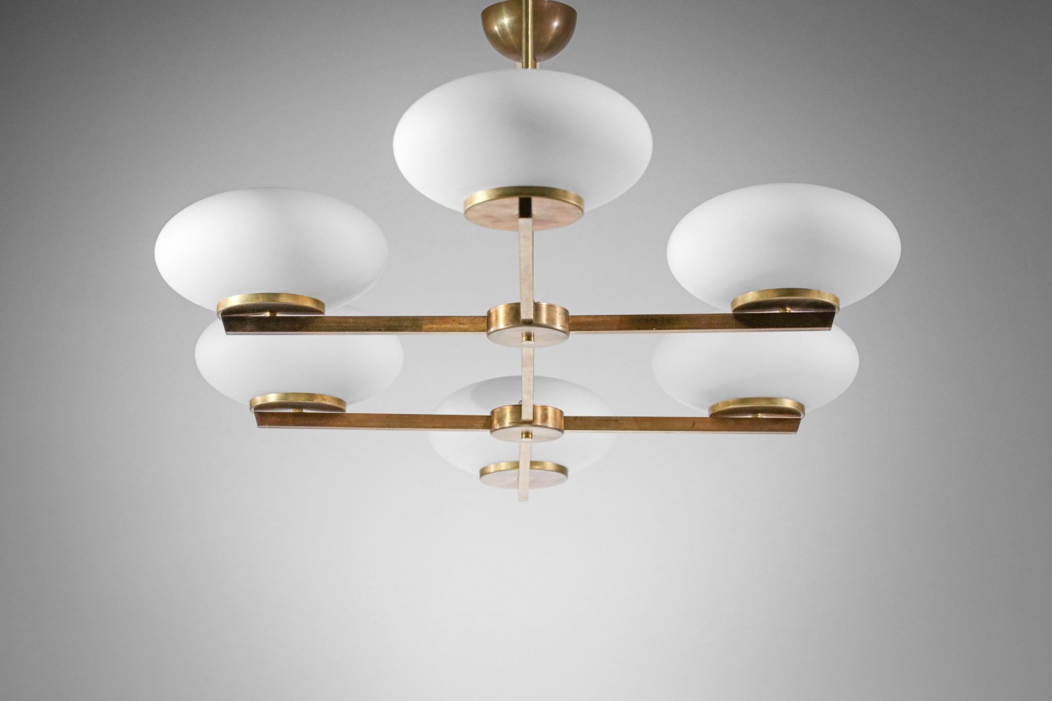 Mid-Century Modern Italian Modern Brass and Opaline Chandelier 