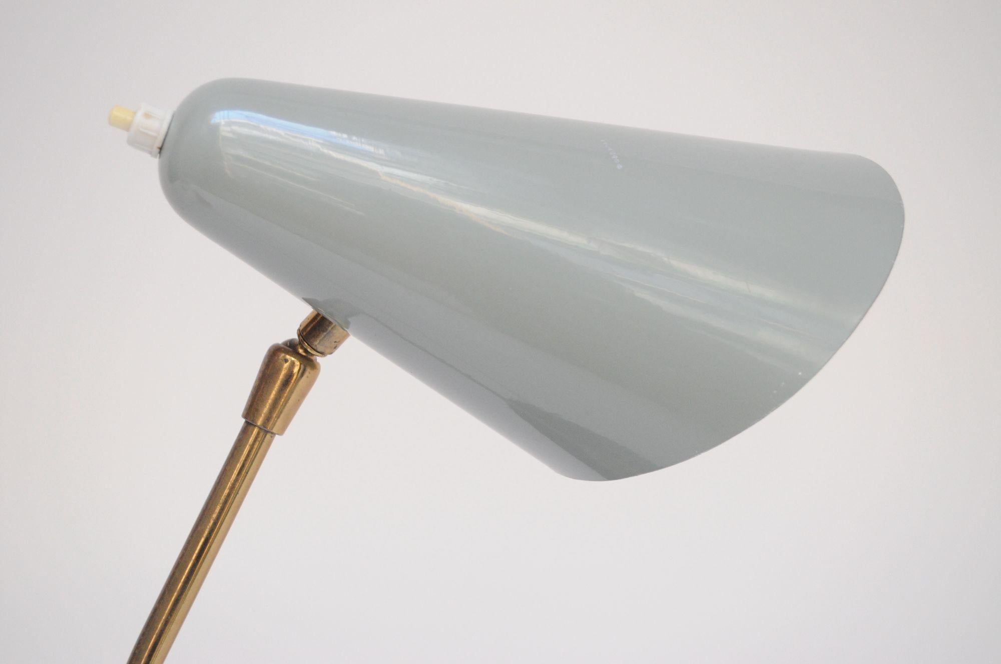 Italian Modern Brass, Metal, and Black Marble Table Lamp by Luci Milano For Sale 6