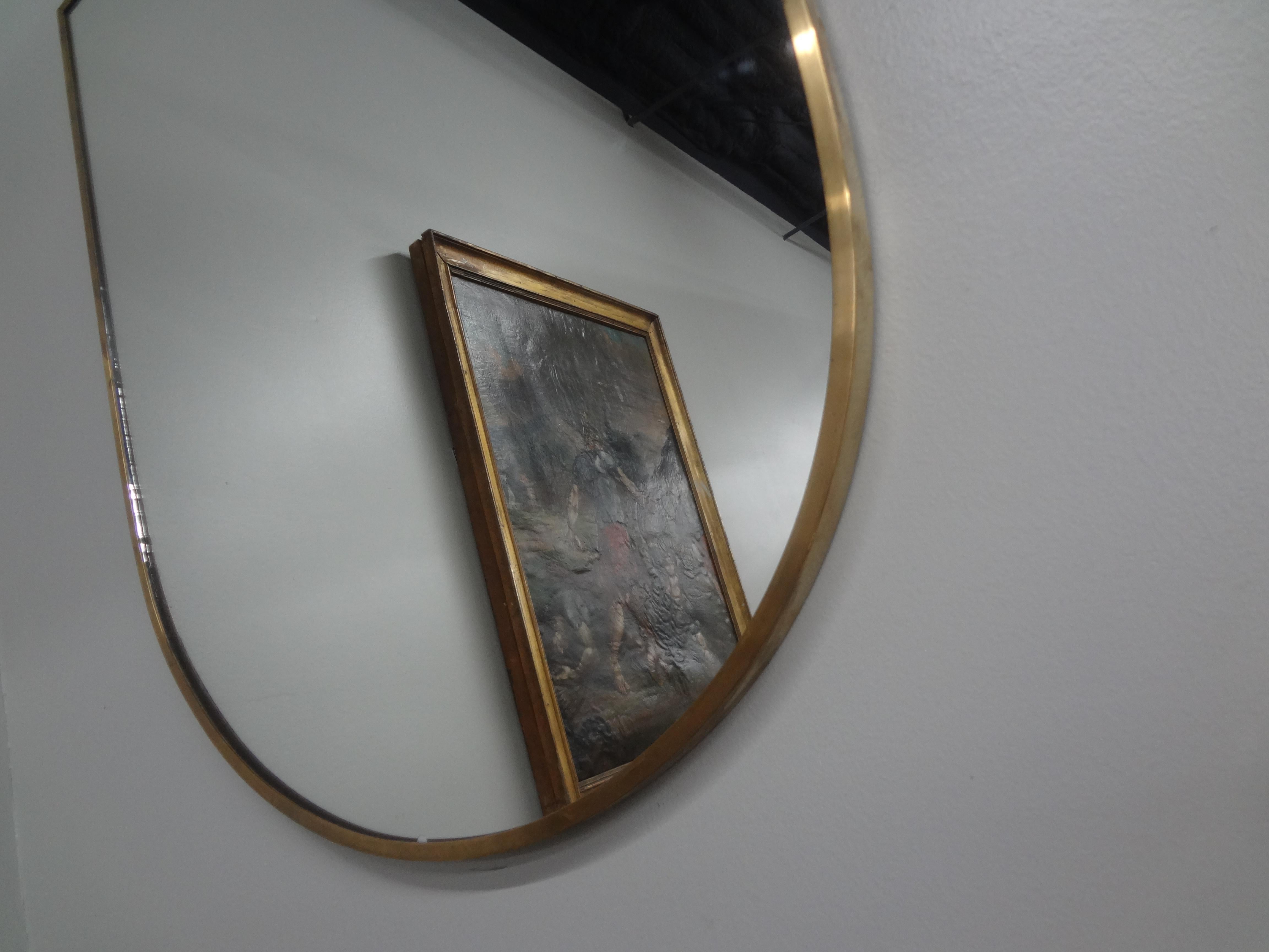 Italian Modern Brass Shield Shaped Mirror In Good Condition For Sale In Houston, TX