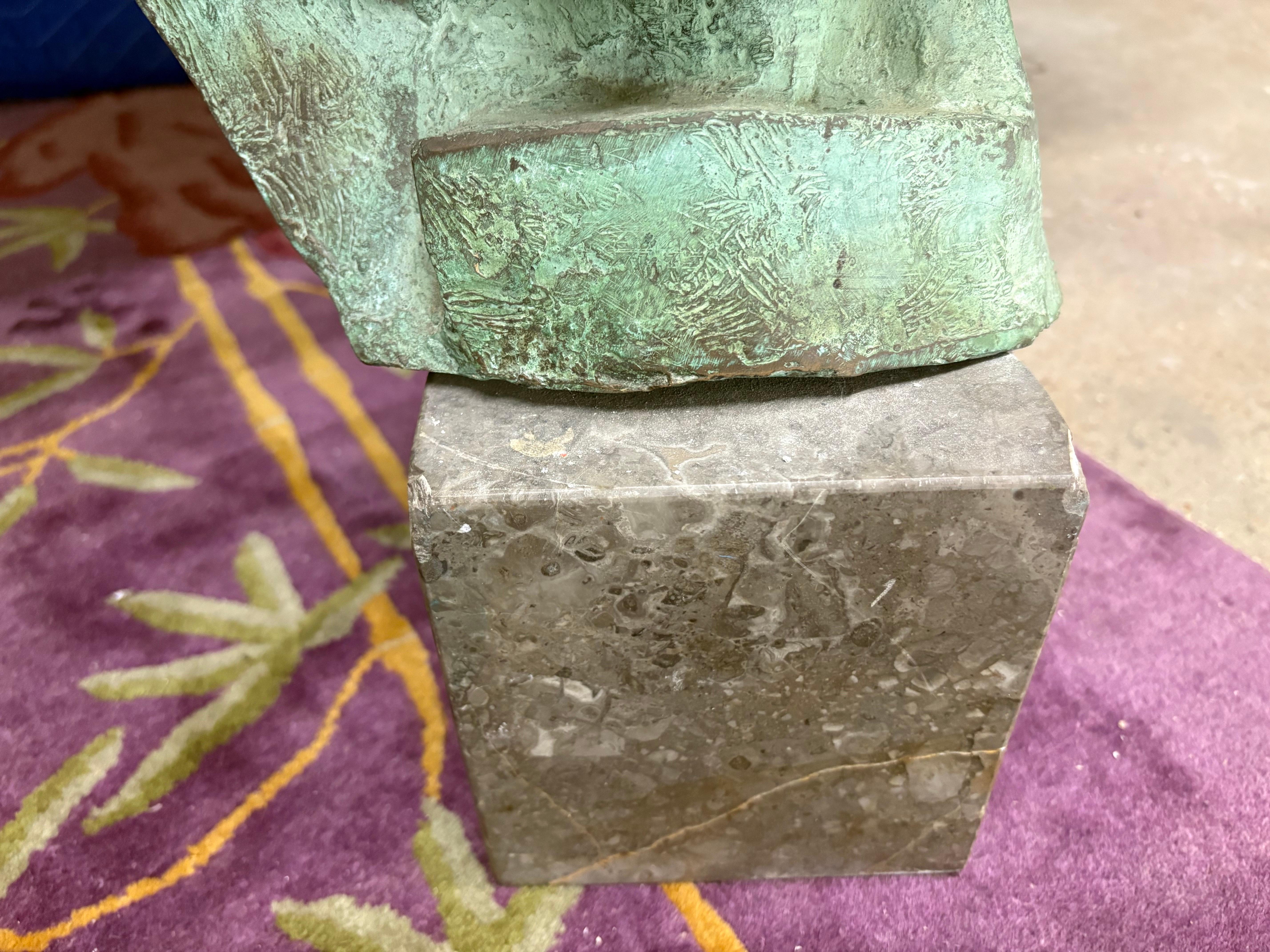 XX secolo Busto moderno italiano in bronzo in vendita