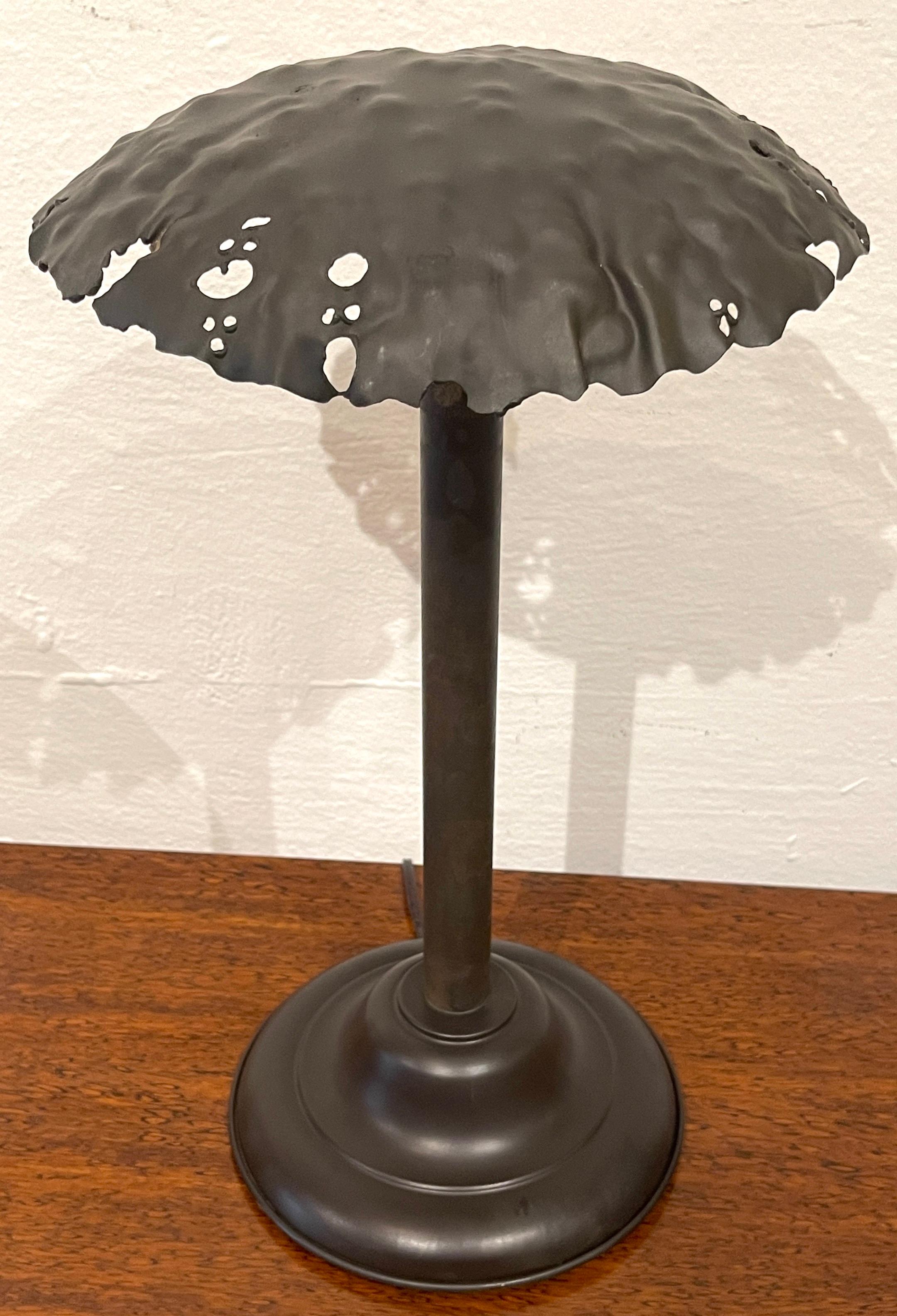 Italian Modern Bronze Mushroom Lamp In Good Condition For Sale In West Palm Beach, FL
