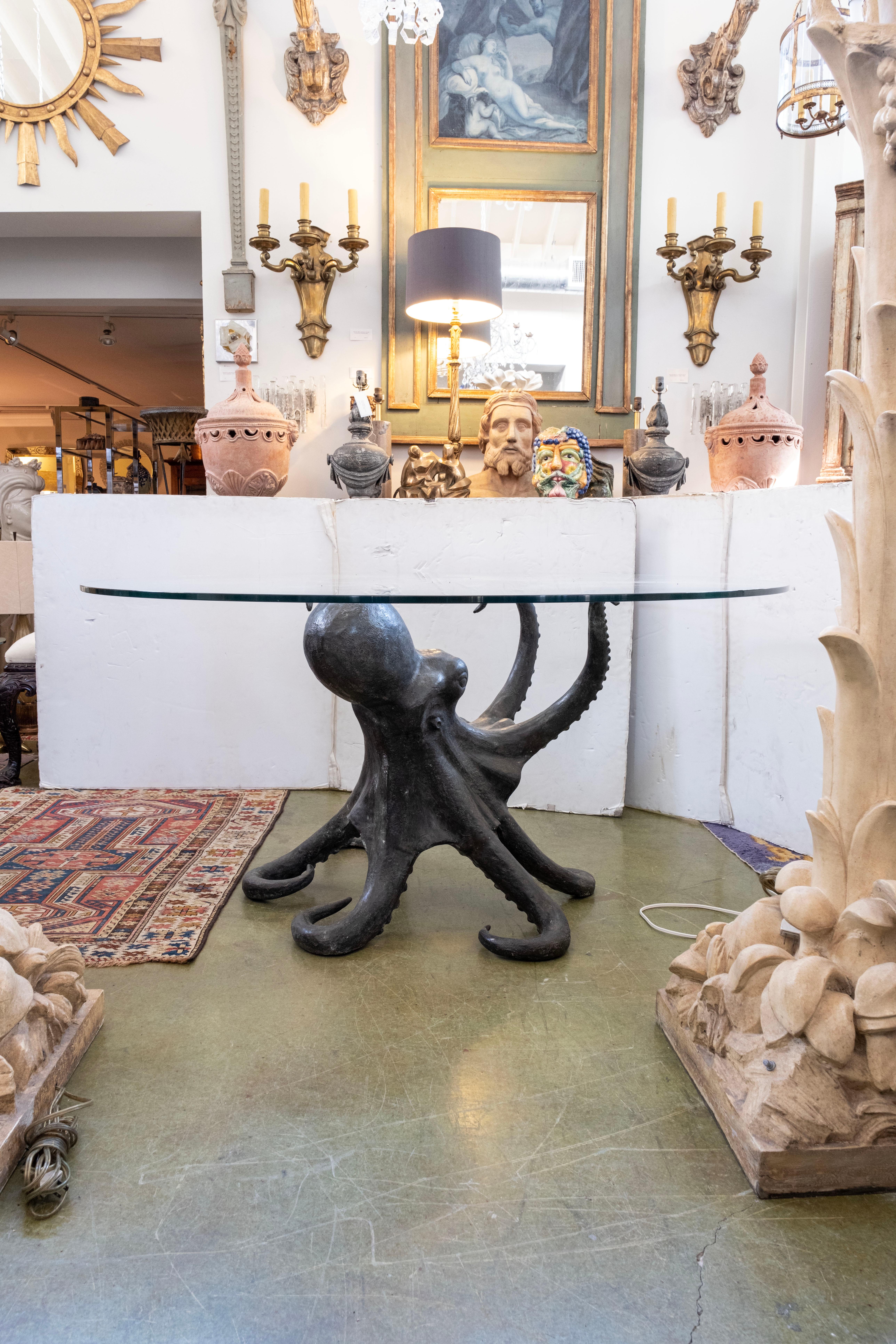 Postmoderne Table centrale italienne moderne en bronze avec pieuvre en vente