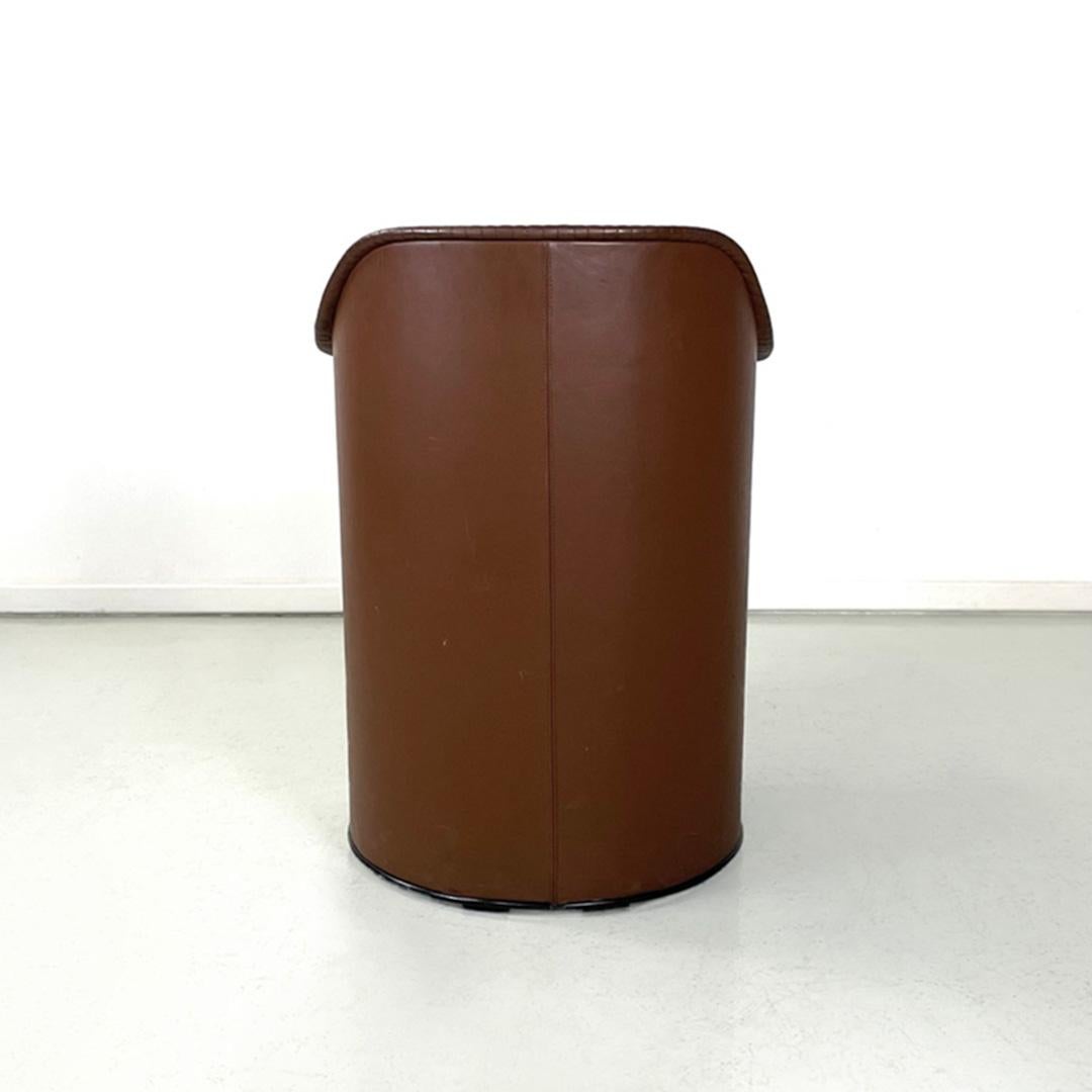 Modern Italian modern brown armchair Artona by Afra and Tobia Scarpa for Maxalto, 1980s For Sale