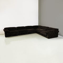 Italian modern brown Erasmo Sofa by Afra and Tobia Scarpa for B&B Italia, 1980s