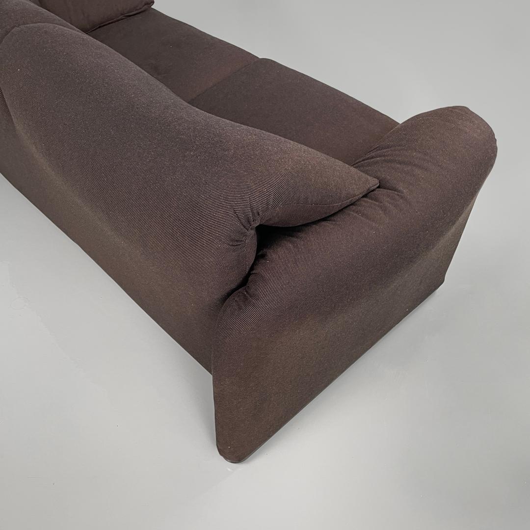 Canapé moderne italien en tissu marron Maralunga par Vico Magistretti pour Cassina 1970 en vente 12