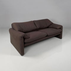 Italian modern brown fabric sofa Maralunga by Vico Magistretti for Cassina 1970s