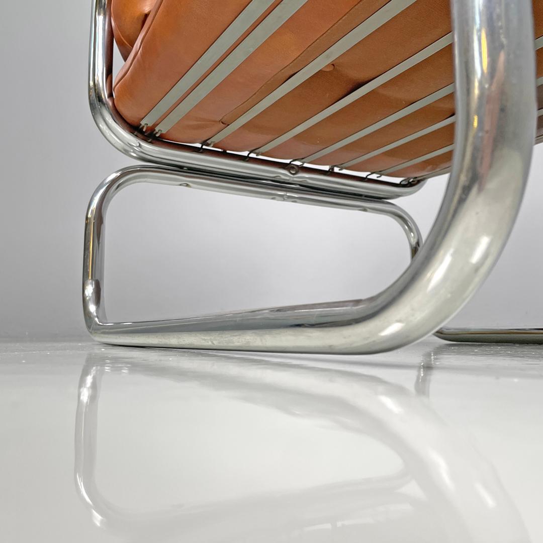 Sillones modernos italianos de piel sintética marrón y metal cromado, años 70 12