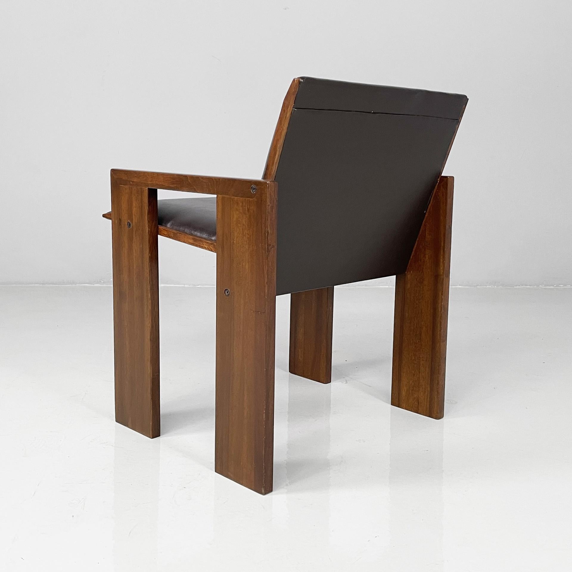Moderne italienische Stühle aus braunem Leder und Holz von Marco Zanuso für Poggi, 1970er Jahre (Ende des 20. Jahrhunderts) im Angebot